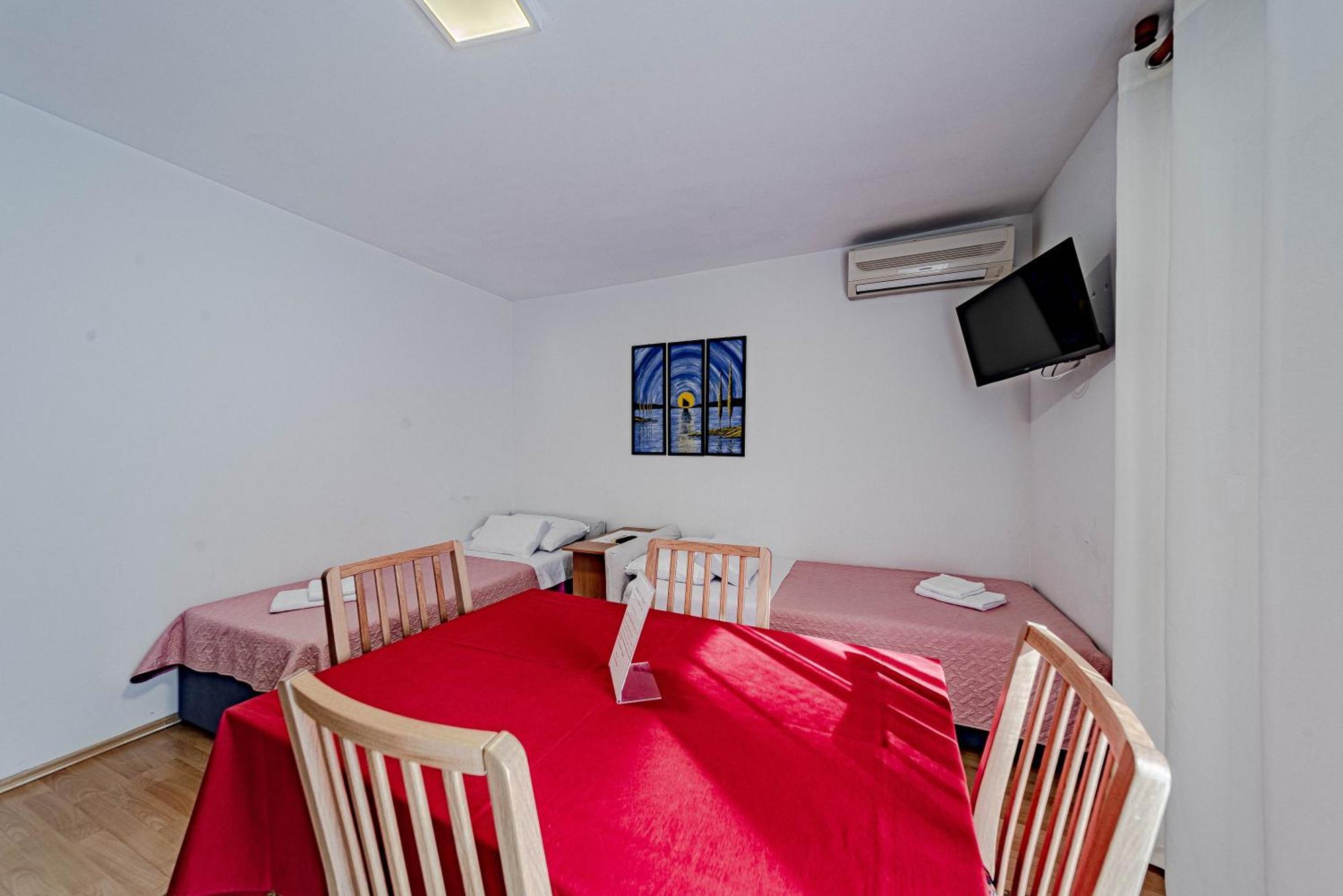 Apartments Barcot Хвар Екстериор снимка