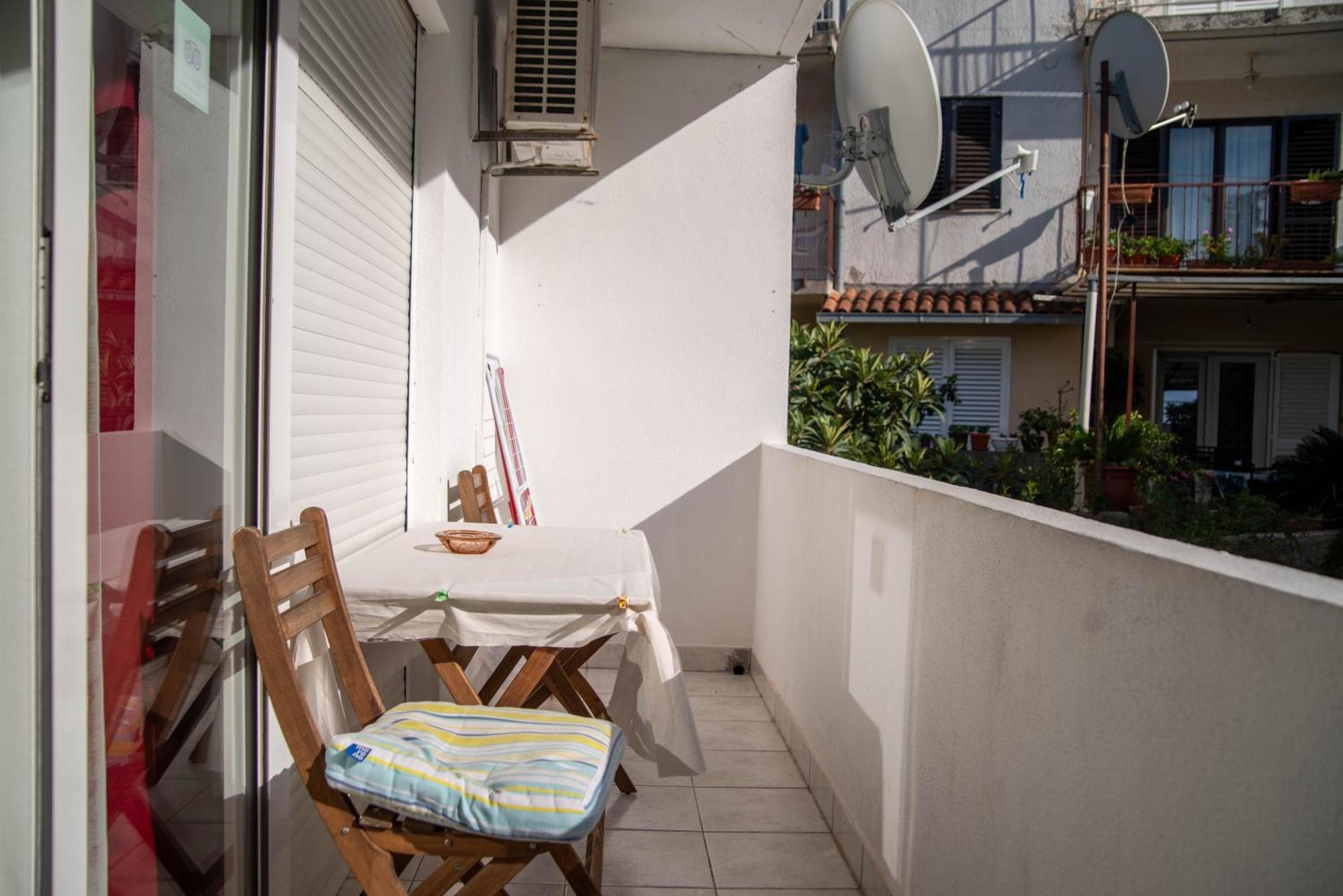 Apartments Barcot Хвар Екстериор снимка